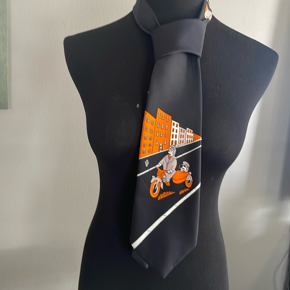 Vintage Montgomery Ward Tie
